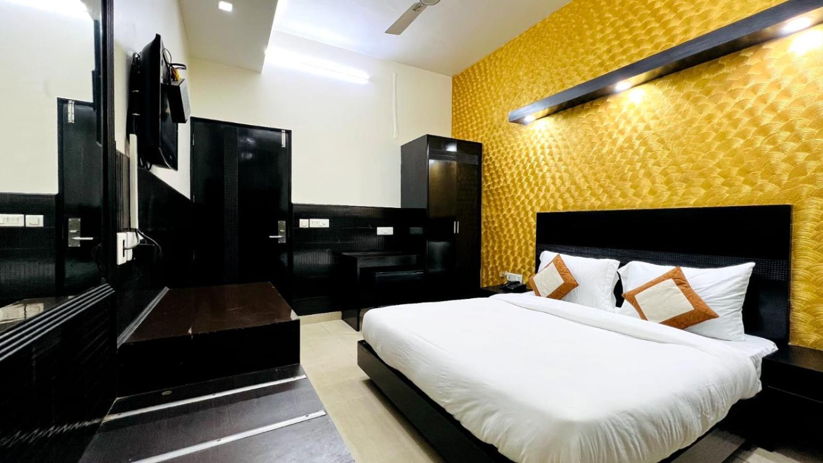 Harshdeep Guest house New Delhi